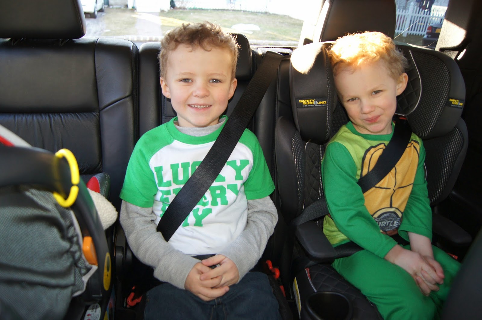 3 car seats in jeep
