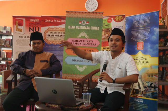 Ginanjar dan Gus Milal dalam kajian Turats Ulama Nusantara di Islam Nusantara Center (INC), Sabtu (5/8).