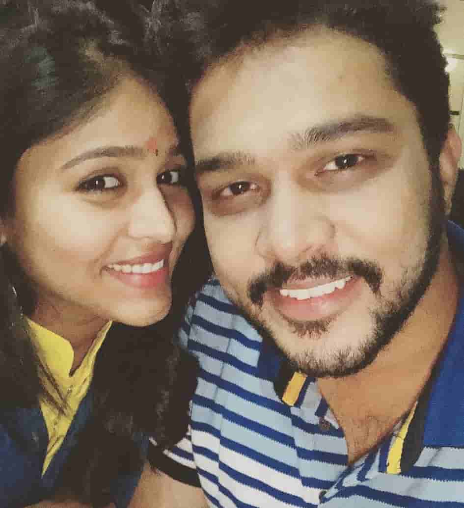 Akshaya Deodhar Biography Age Height Instagram Husband