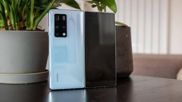 Huawei Mate X2 Review