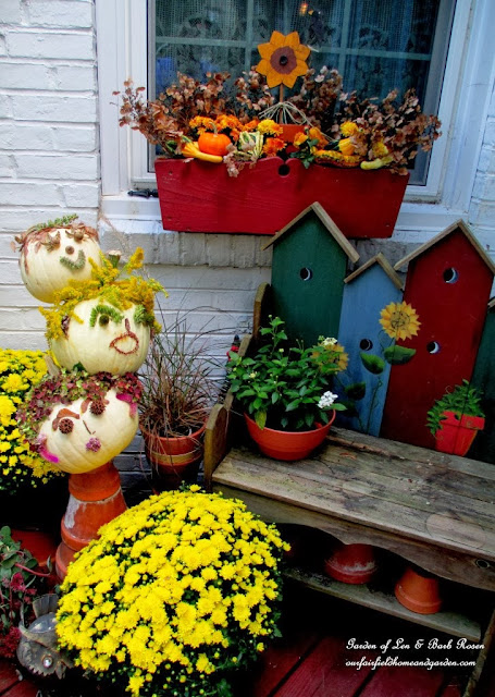 Fall & Halloween Vignettes http://ourfairfieldhomeandgarden.com/getting-into-the-spirit-of-halloween-insert-spooky-music-here/