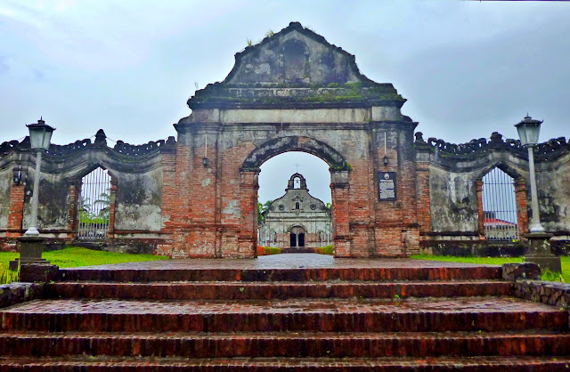 Underground Cemetery in Nagcarlan