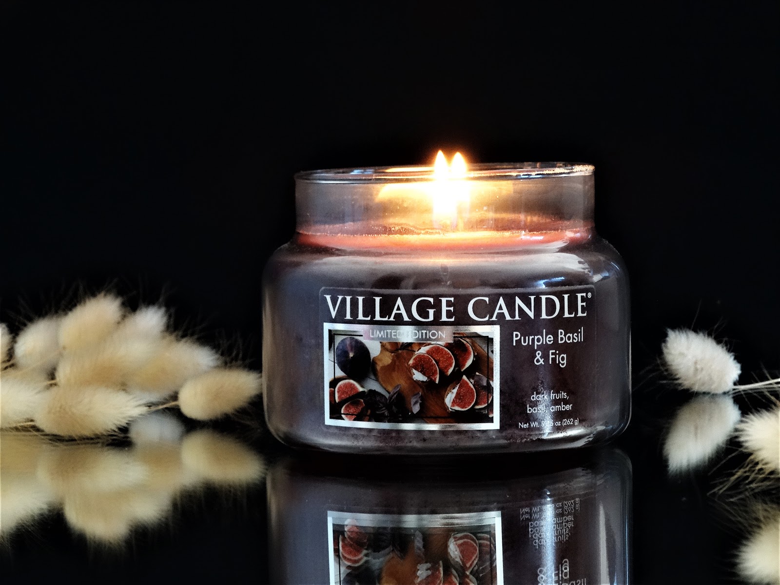 VILLAGE CANDLE PURPLE BASIL & FIG AVIS
