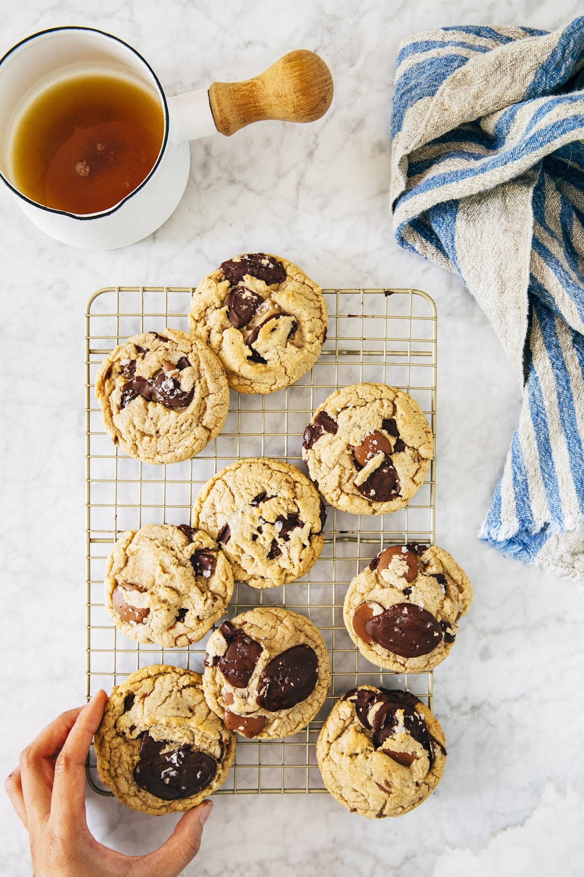 the easiest brown butter chocolate chip cookies ever