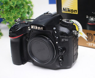 Nikon D7100 BODY