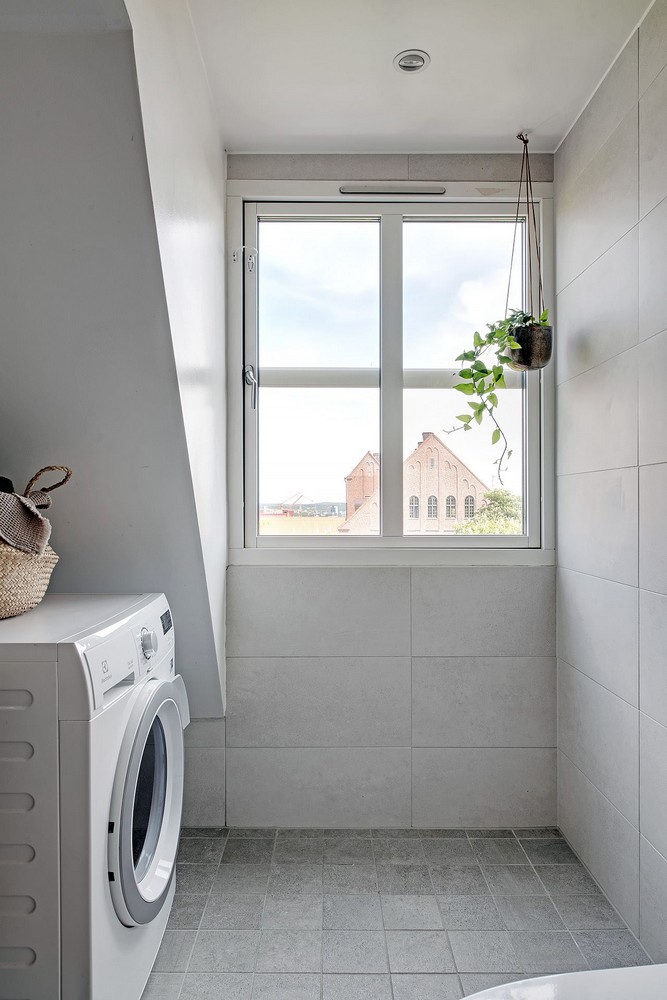 A Historic Townhouse In DC With Modern and Eclectic Touches