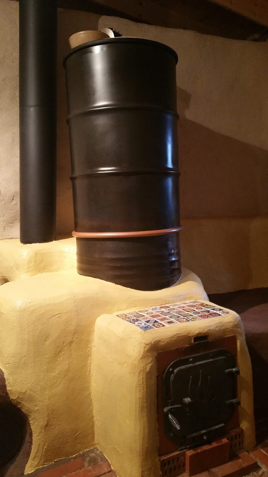 Spiritwood Natural Building Rocket Mass Heater Batch Style