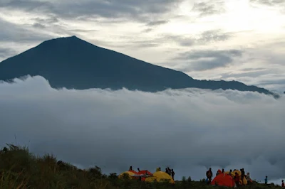 Top Pergasingan Hill Sembalun Lawang