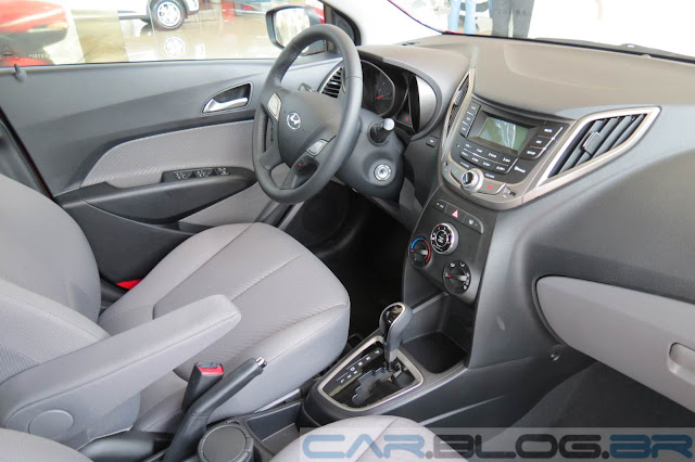 Hyundai HB20 Automático - interior