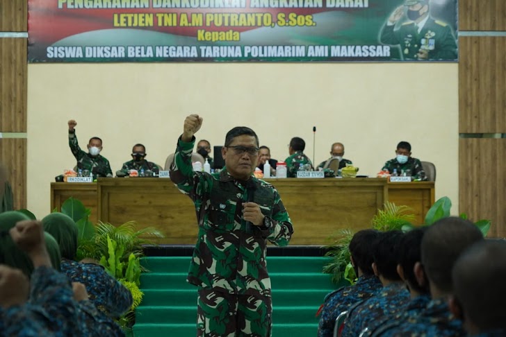 Dankodiklat TNI AD melaksanakan Kunker ke Rindam XIV/Hasanuddin