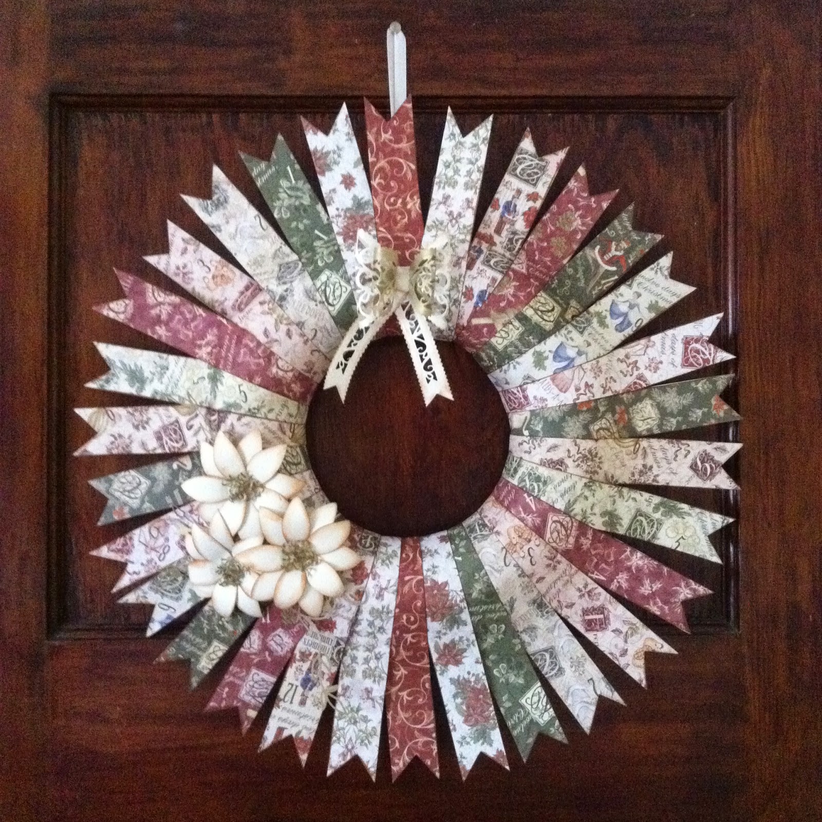 Crafty Diva Cards Twelve Days of Christmas Wreath