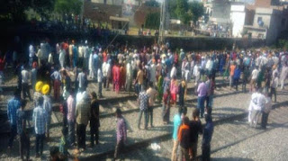 Amritsar train accident: 60 people cut off, driver gets clean chit in 12 hours Amritsar train accident: 60 people cut off, driver gets clean chit in 12 hours