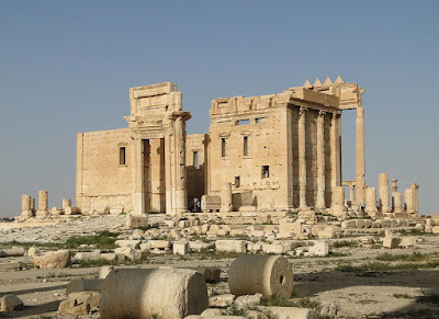https://commons.wikimedia.org/wiki/File:Temple_of_Bel,_Palmyra_02.jpg