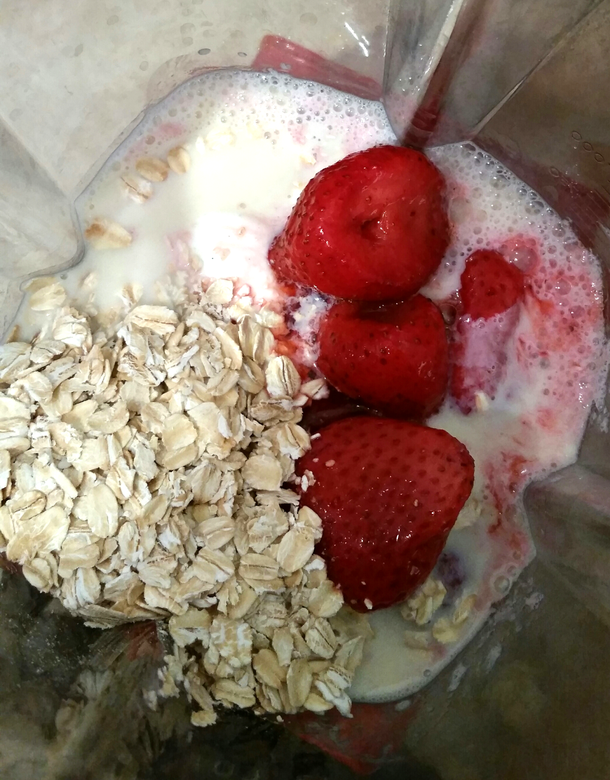 Baking Memories Strawberry Oatmeal Smoothie