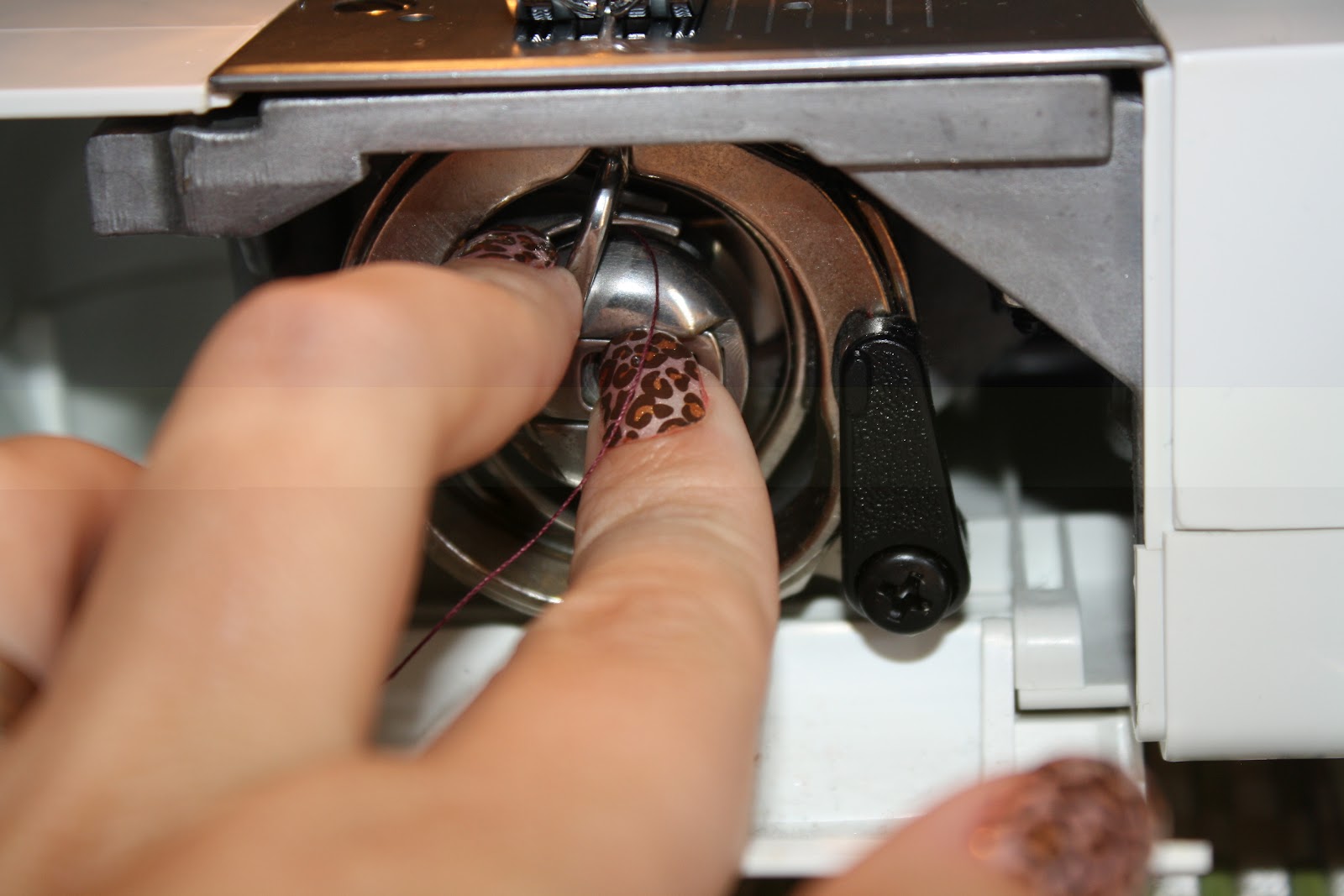 Crafty Momma Sewing How to Insert Sewing Machine Bobbin