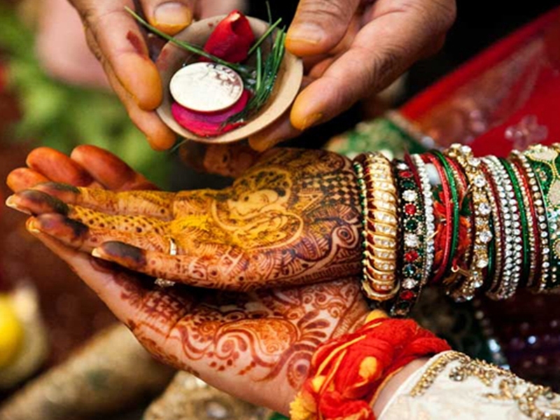 फेंगशुई के ये 2 आसान उपाय विवाह में आ रही बाधा को दूर करेंगे, जल्द ही शुभ योग बनने लगेंगे फेंगशुई के ये 2 आसान उपाय विवाह में आ रही बाधा को दूर करेंगे, जल्द ही शुभ योग बनने लगेंगे