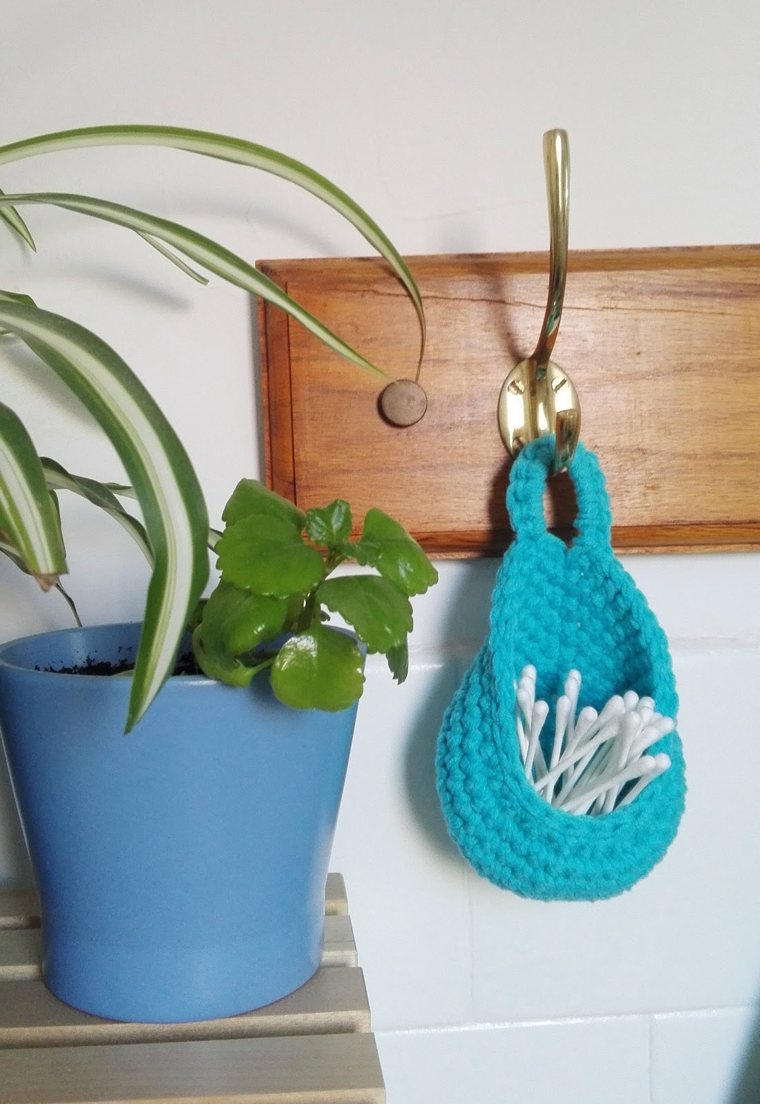 ReEnganchada Hanging Basket Cesta colgante