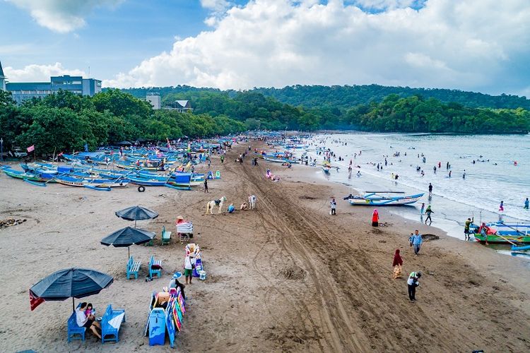 10 Pantai rekomendasi untuk dikunjungi - JDlines.com
