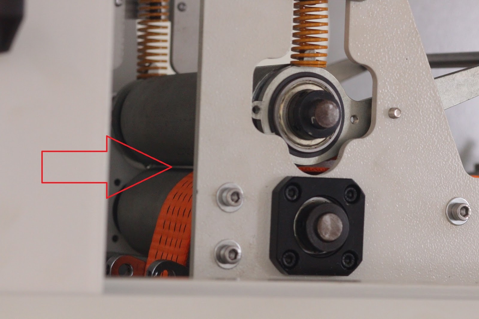 Heavy duty industrial sewing machines How to operate Heavy Duty bing Automatic Cutting and