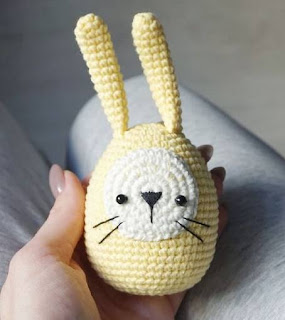 PATRON GRATIS HUEVO CONEJO DE PASCUA AMIGURUMI 50200 🥚🐰