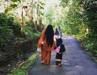 Benarkah Suami Menanggung Dosa Istri ? Benarkah Suami Menanggung Dosa Istri ?