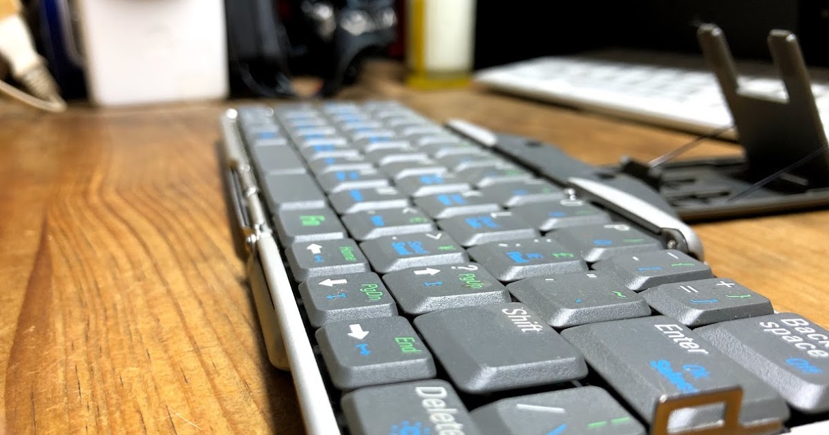 kazoo Think Outside Stowaway Universal Bluetooth Keyboard