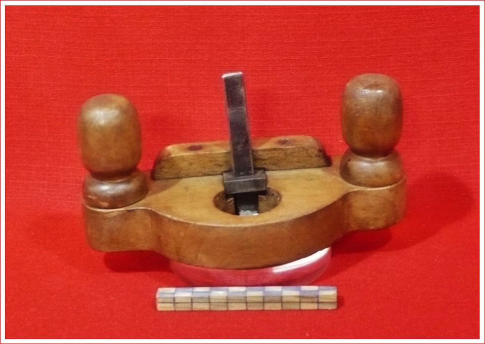 Vieux outils et art populaire: Rabot : guimbarde - wastringue - tarabiscot  - racloir