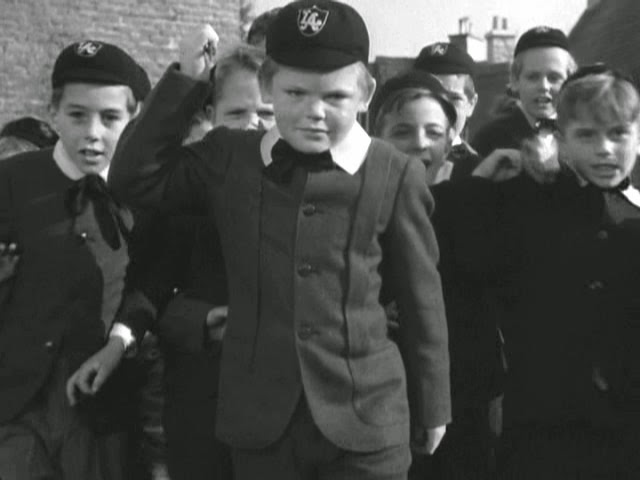 Paul garred. группа the band. молодые годы qkook. группа герои.