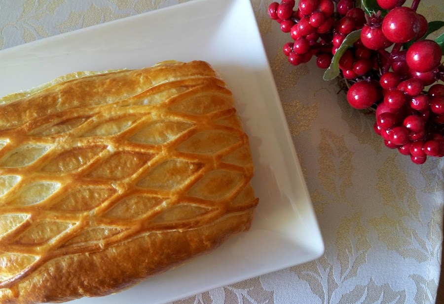 Receta-hojaldre-de-salmon-con-salsa-tartara