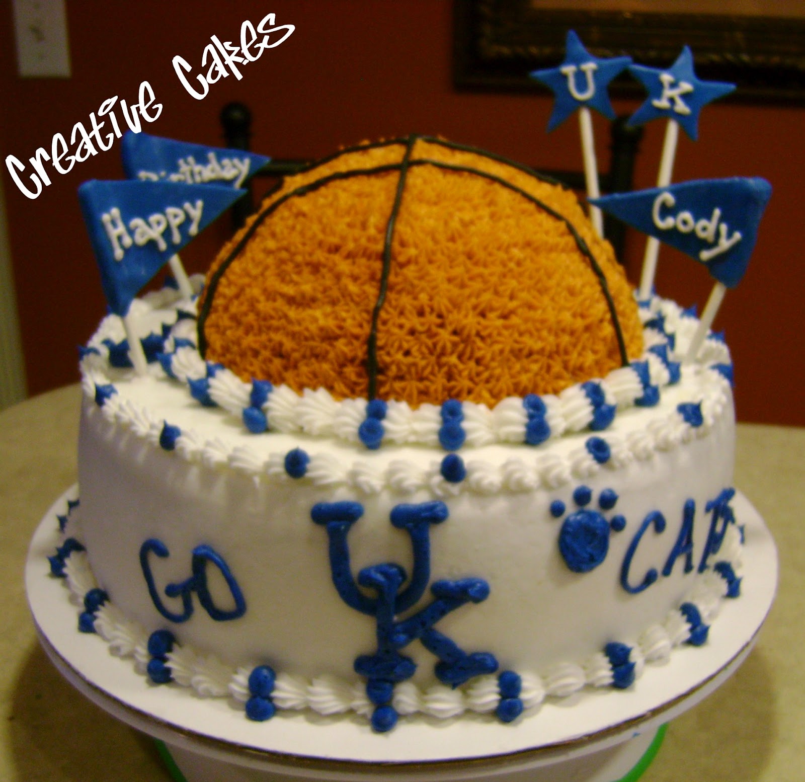 Creative cakes UK Basketball Cake Creative cakes UK Basketball Cake