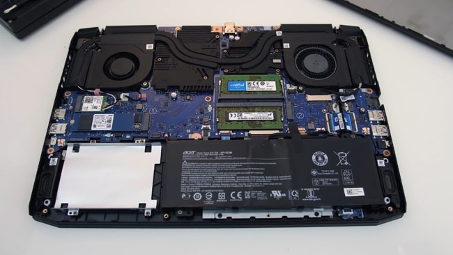 Acer laptop with removed bottom cover.