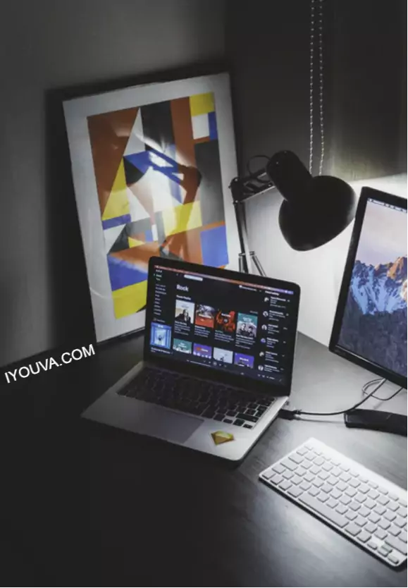 Cheap and Reliable Check out these sturdy Laptops under 300 (2021).