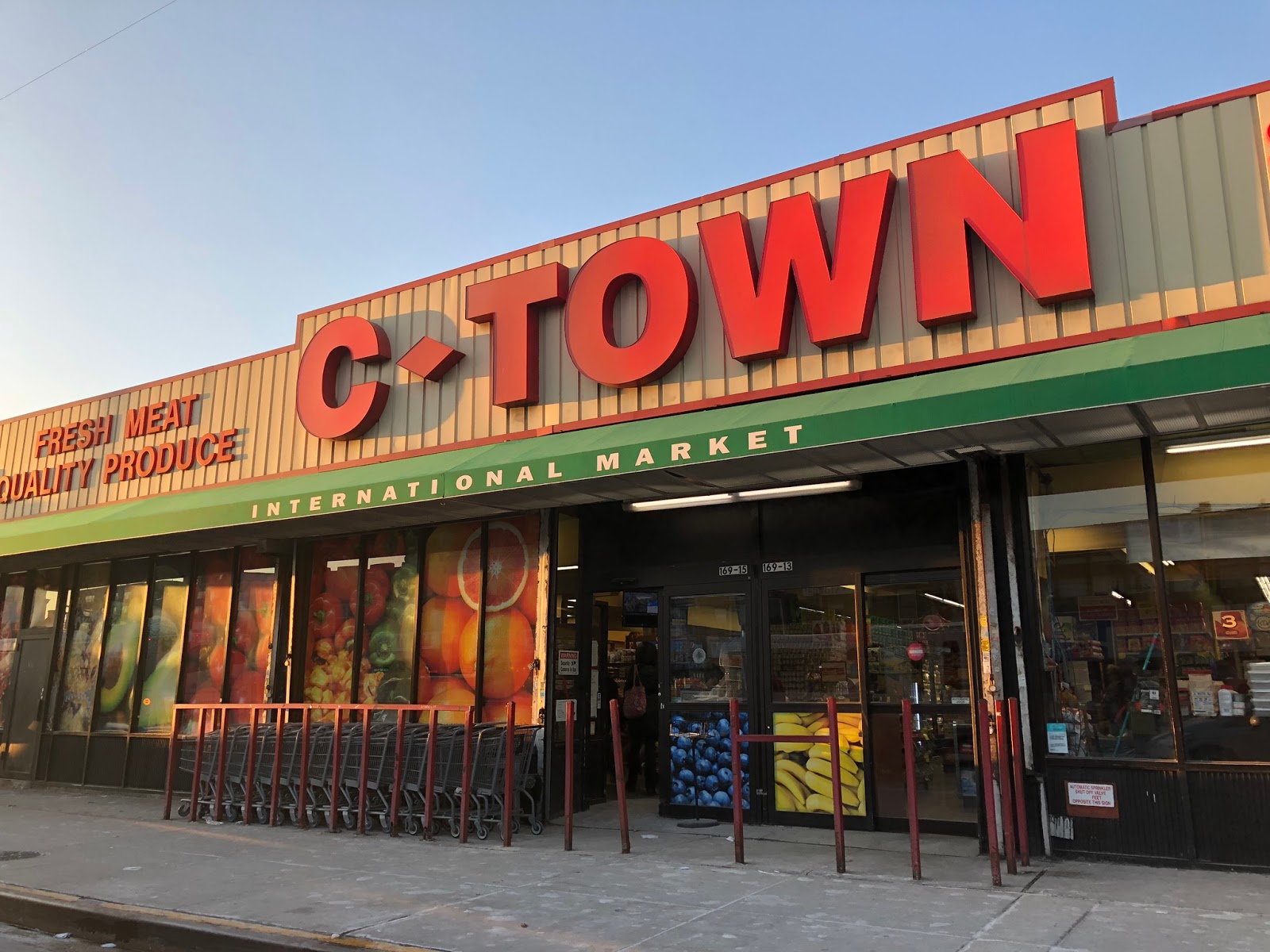 TOUR CTown Supermarkets Jamaica Estates, NY