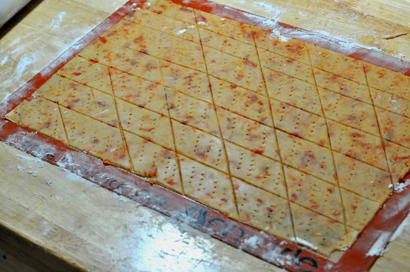 Things wot I Made Then Ate Sundried tomato crackers