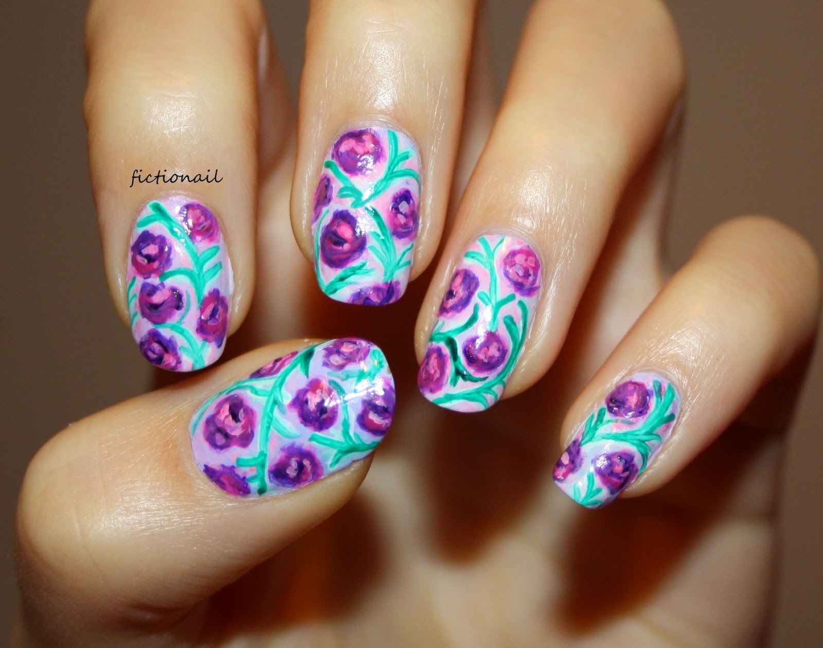 Flower And Vine Pattern Nails