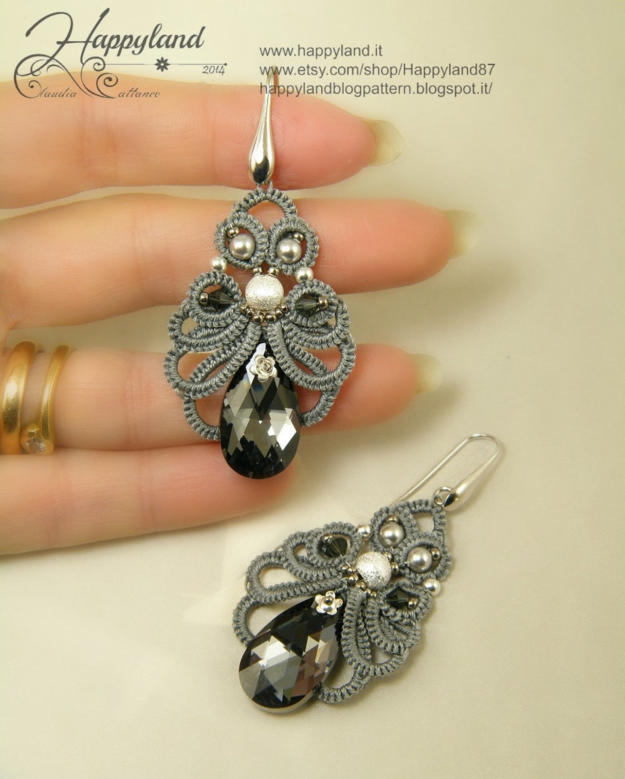 Lovely Needle Tatted Jewelry Tutorials by Happyland87 / The Beading Gem