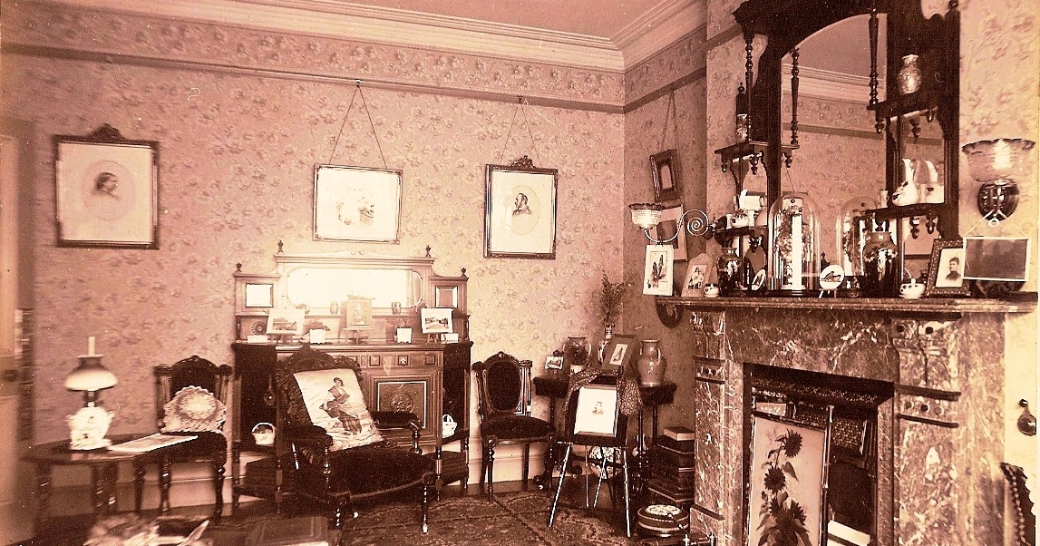 Andrew Simpson: Rare pictures of an Edwardian sitting room in Chorlton