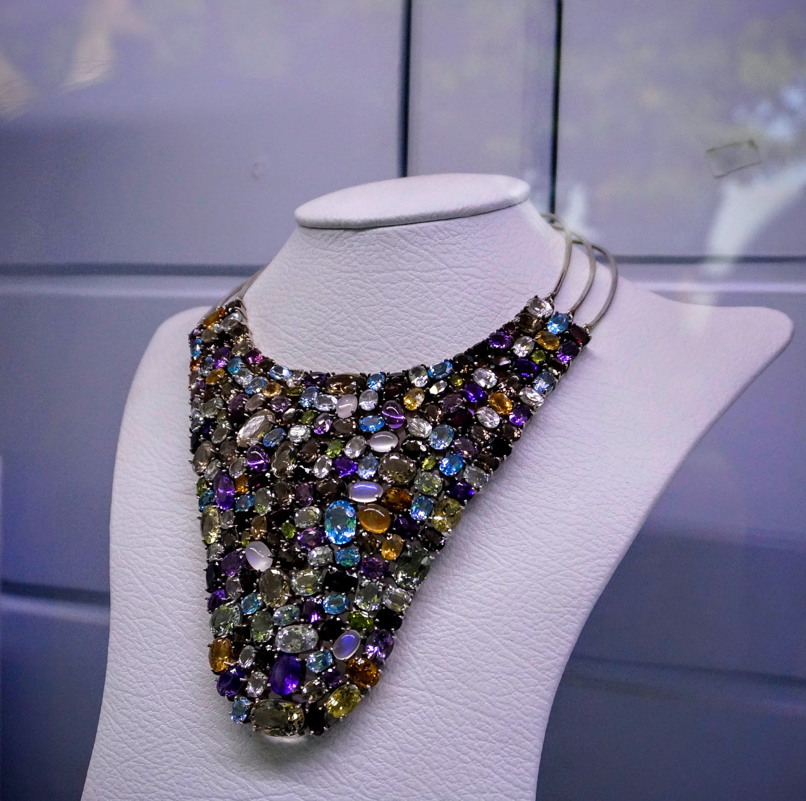 Discover-SriLanka: SRI LANKA - JEWELRY SHOPS OF GALLE