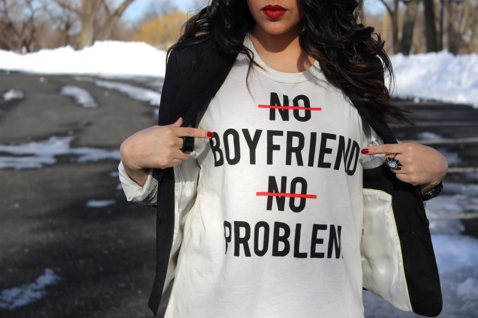 Boyfriend brunette. No boyfriend no problem. No boyfriend no problem обои. Нет парня картинка. Обои no boyfriend.