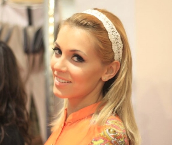 Dating meeting other latin Blonde mom ass and pussy