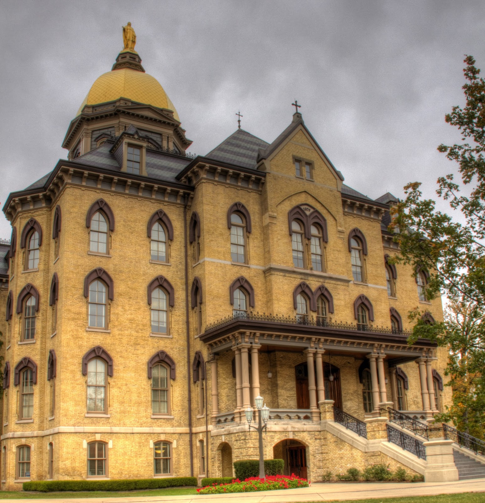 Hoosier Happenings The Garwood House inspiration for the Golden Dome?