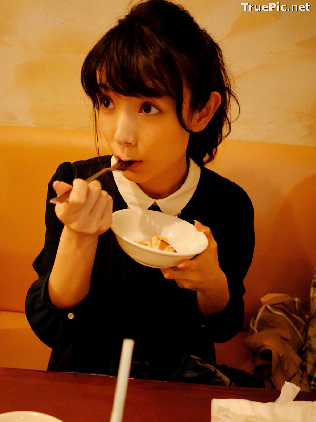 Image Wanibooks No.137 – Japanese Idol Singer and Actress – Erika Tonooka - TruePic.net - Picture-84