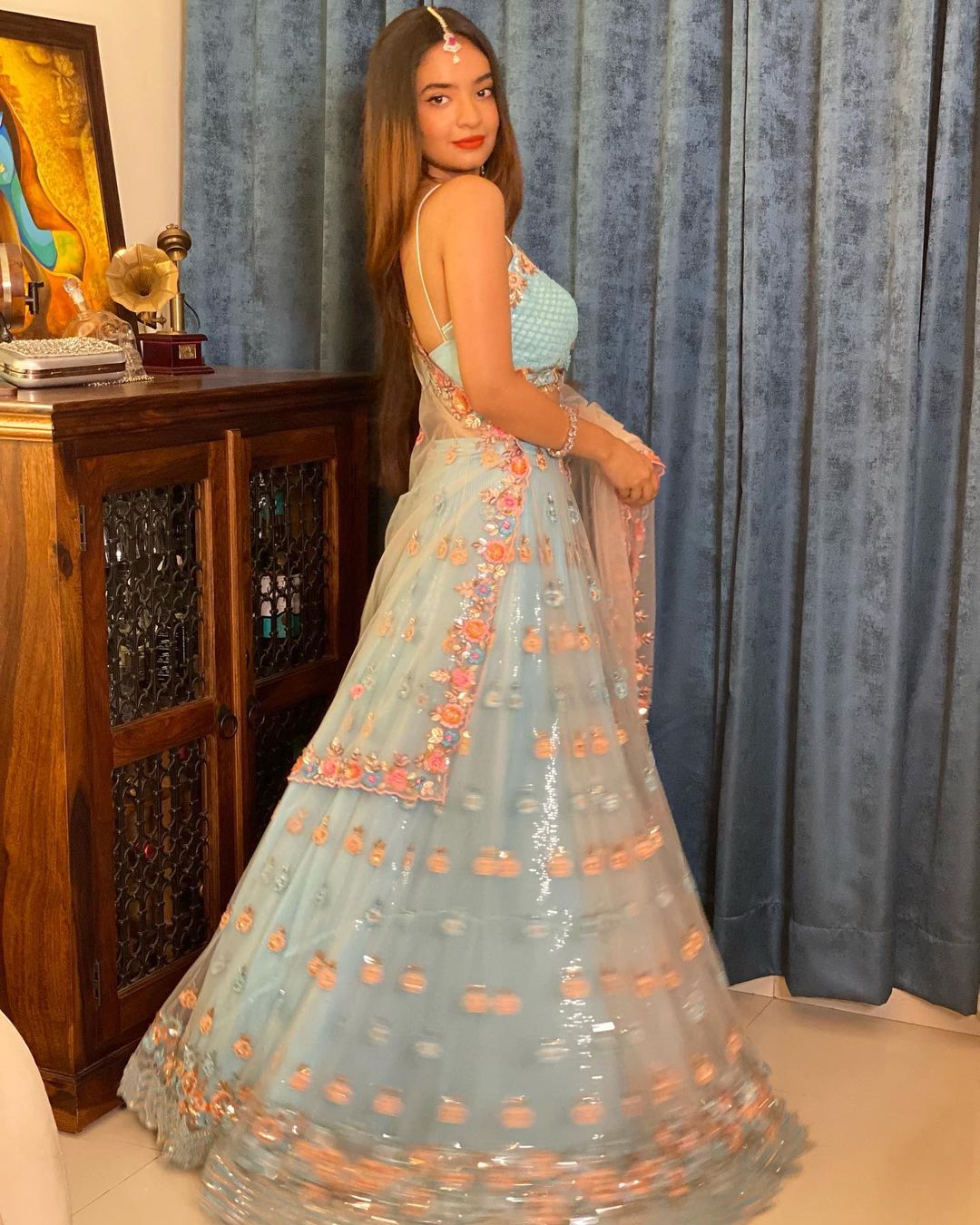 Top 10 Young Hot Indian TV Actresses with Photos in 2021 Navel Queens Top 10 Young Hot Indian TV Actresses with Photos in 2021 Navel Queens