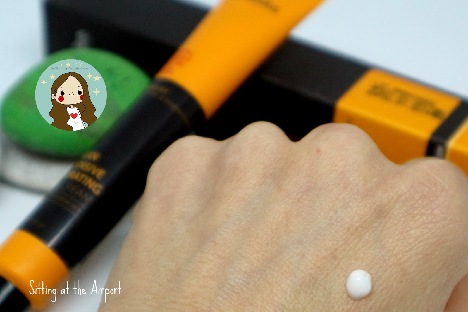 Sitting at the Airport Aromatica ARGAN INTENSIVE HYDRATING EYE CREAM