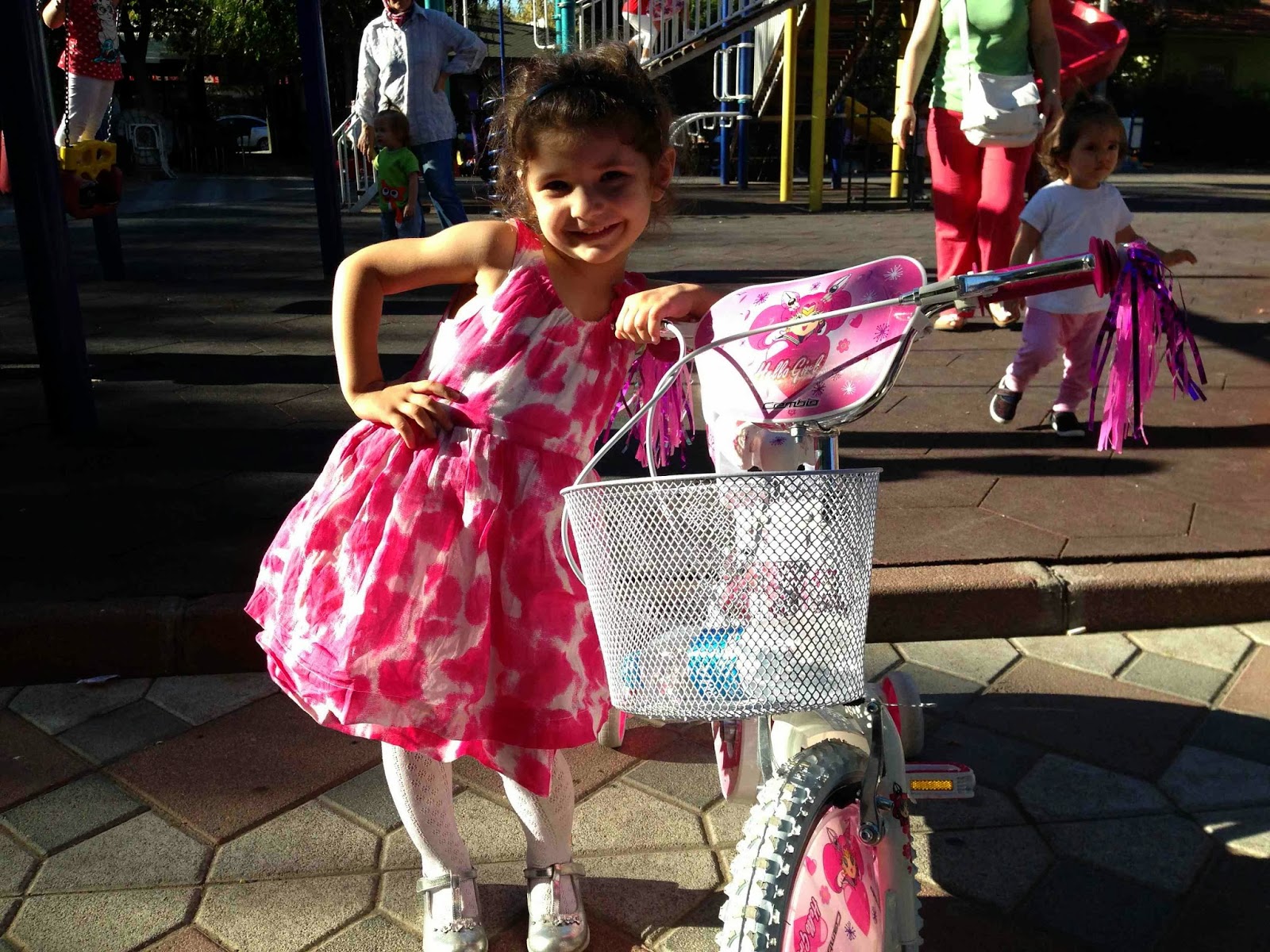 Biricik kızımız Zeynep Sude�miz.. Ekim 2013 Biricik kızımız Zeynep Sude�miz.. Ekim 2013