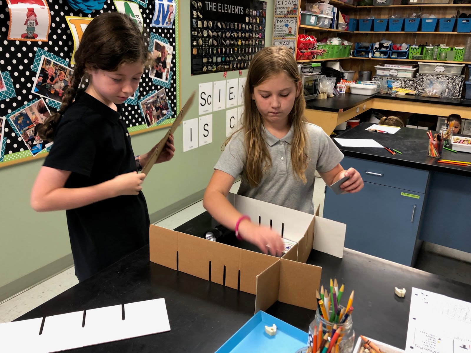 FPD Elementary Science Lab 5th Grade Mirror Mazes