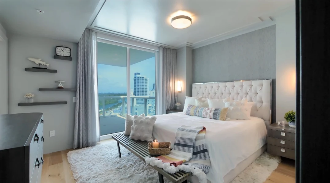 57 Photos vs. Tour 3801 Collins Ave PH#1, Miami Beach, FL Luxury Penthouse Interior Design