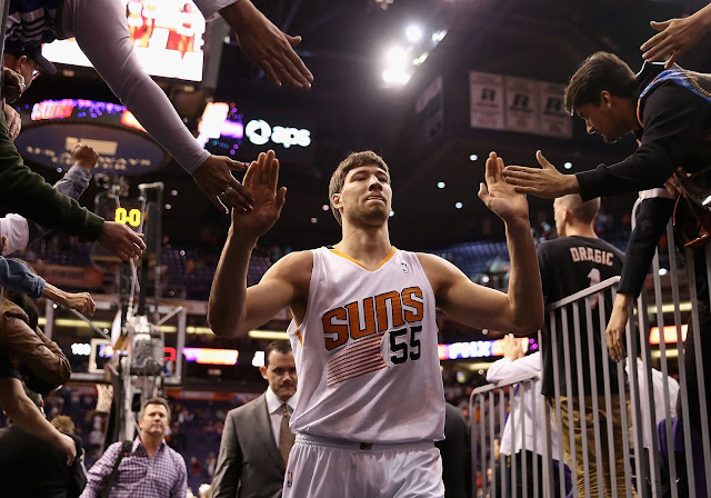 Ακόμη ένας ψηλός προτάθηκε στον Εξάστερο