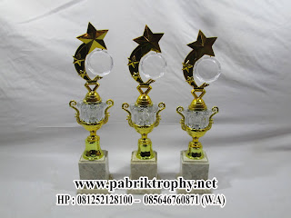Jual Trophy Model Trophy Terbaru Tuban Terjangkau