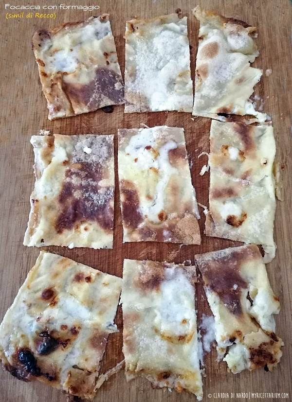 Focaccia con formaggio (simil di Recco)